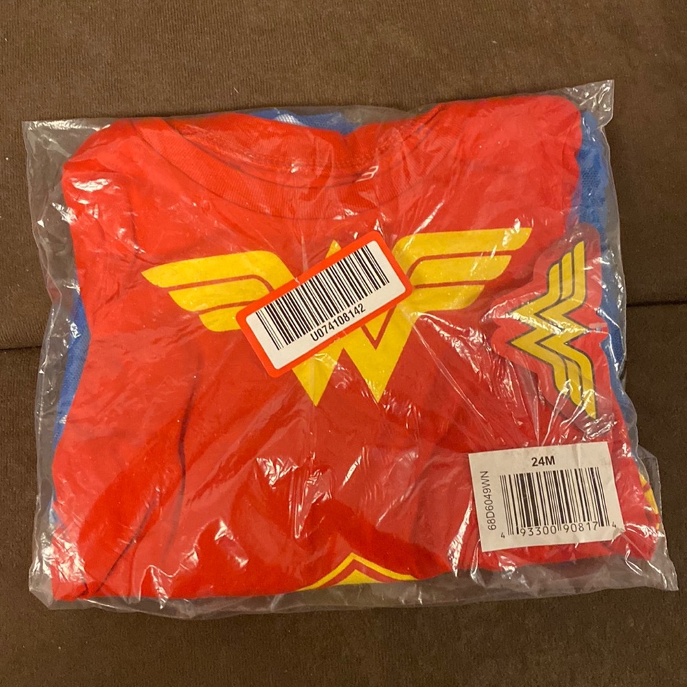 NWT Wonder Woman outfit
